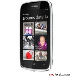 Nokia Lumia 610 (White)