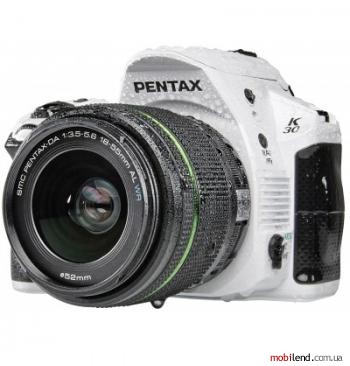 Pentax K-30 kit (DA 18-55mm WR) White