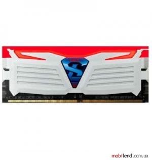 Geil 16 GB (2x8GB) DDR4 3000 MHz (GLWR416GB3000C15DC)