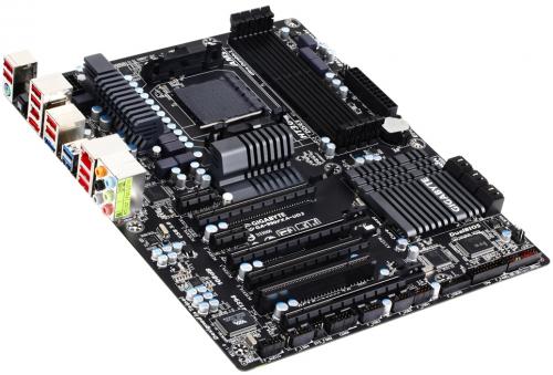 GIGABYTE GA-990FXA-UD3