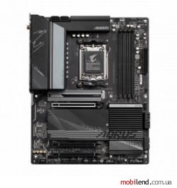 GIGABYTE X670 AORUS ELITE AX