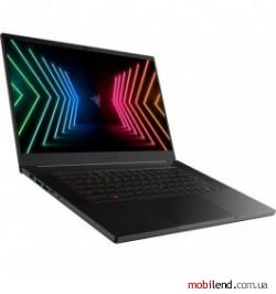 Razer Blade 15 (RZ09-0409AED3-R3U1)