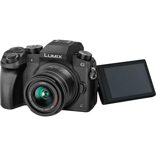 Panasonic Lumix DMC-G7 kit (14-42mm)