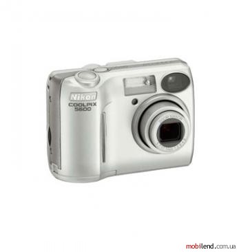 Nikon Coolpix 5600