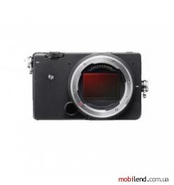 Sigma fp L body