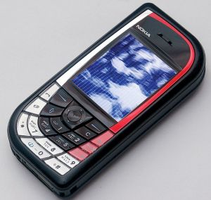 Nokia 7610
