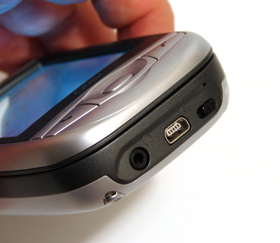 ����������� �� ������������� ������������� Qtek 9100 �� ������ Windows Mobile 5.0