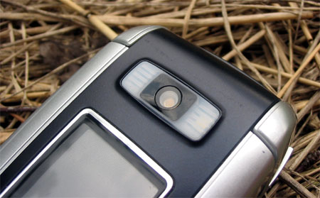 ������ Samsung D730