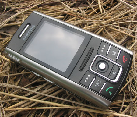 Samsung D720 � �������� ���������