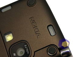 ���������� Nokia E90