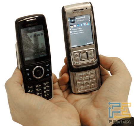 Nokia E65 (������) � Samsung i520 (�����)