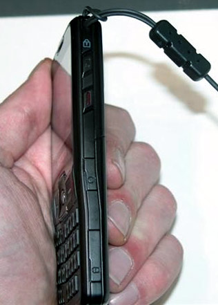 GSM-������������ Samsung SGH-i320