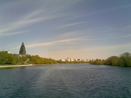 ������� ���������� Nokia 6110 Navigator � ������������ ���������� �������� 7