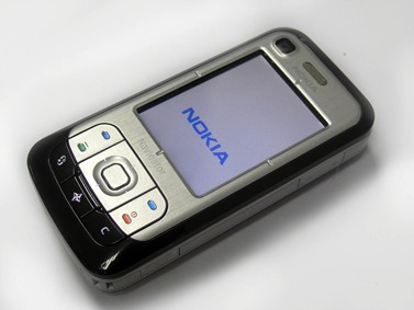 Nokia 6110 Navigator: GPS �� ��������� ������