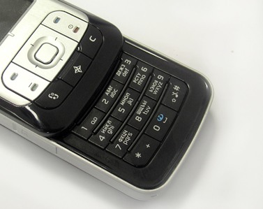 Nokia 6110 Navigator: GPS �� ��������� ������