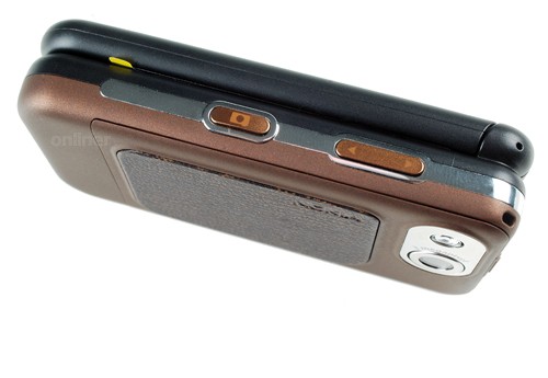 ����� Nokia 7390