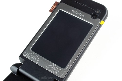 ����� Nokia 7390