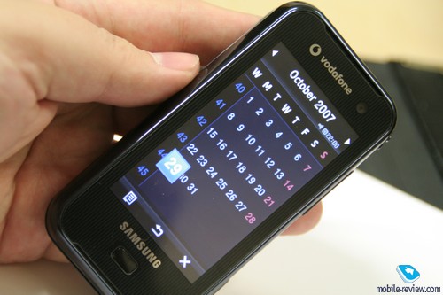 Samsung F700 � ������������� ���������