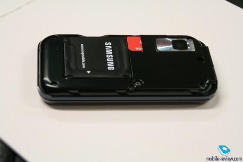 Samsung F700 � ������������� ���������