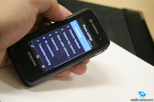 Samsung F700 � ������������� ���������