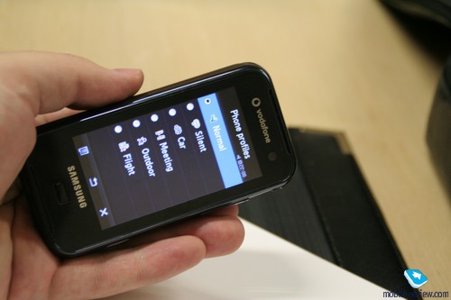 Samsung F700 � ������������� ���������