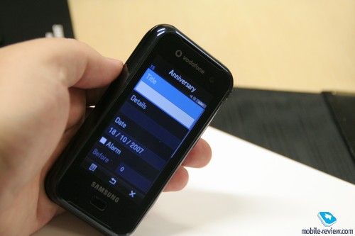 Samsung F700 � ������������� ���������