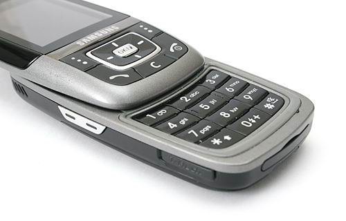 Samsung D600 � ������ ����������