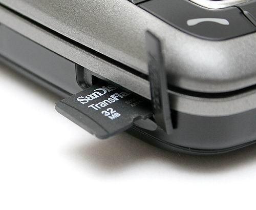 Samsung D600 � ������ ����������