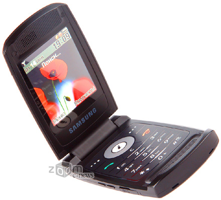 ���� ����� ������ � ���� ����������� Samsung D830