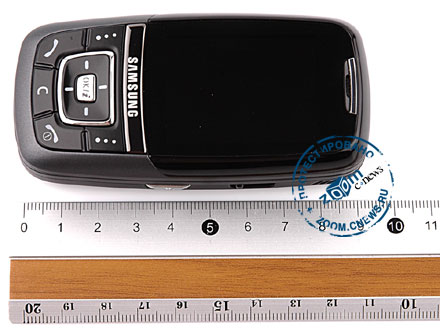 ���� D600: ������������ ������ �� Samsung