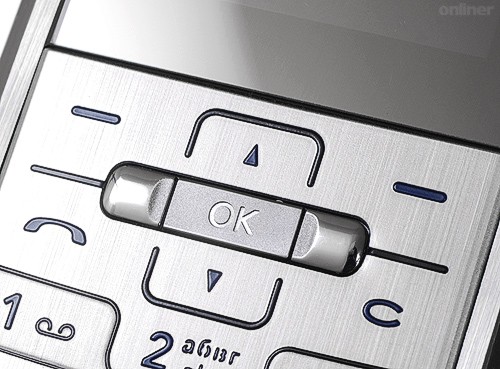 ����� LG KE770