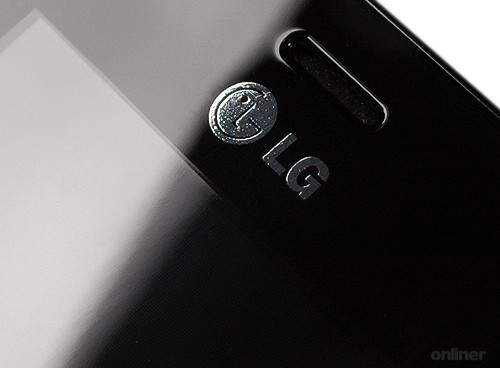 ����� LG KE820