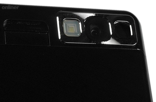 ����� LG KE820