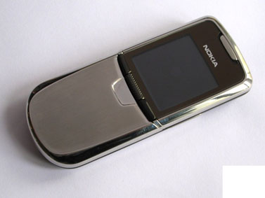 Nokia 8800: ������� �������������