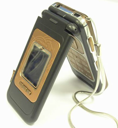 Nokia 7390: ���������� �� ������