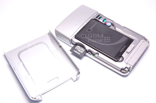 Nokia E61 � ������ ����� � �������� ������� ������������