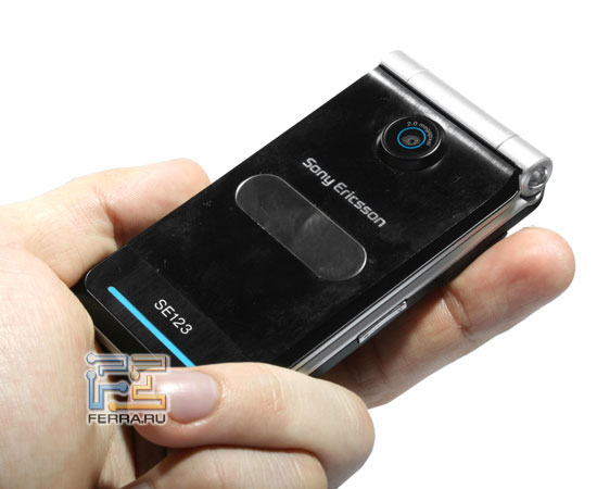 Sony Ericsson Z770i � ���� 1