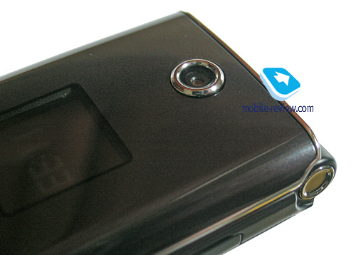 ����� GSM-�������� Samsung E210