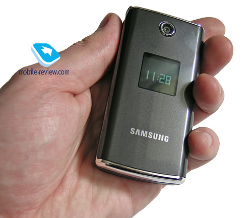 ����� GSM-�������� Samsung E210