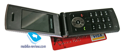 ����� GSM-�������� Samsung E210