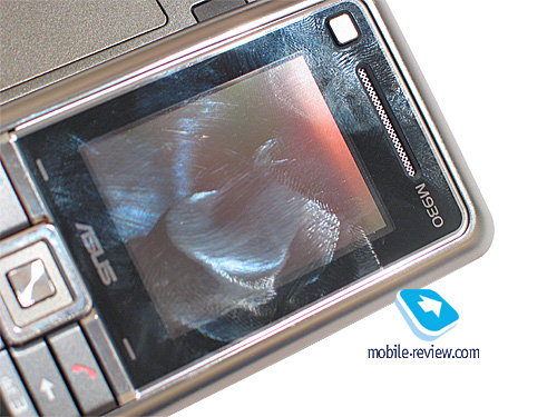 ����� GSM/UMTS-��������� Asus M930