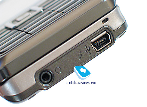 ����� GSM/UMTS-��������� Asus M930
