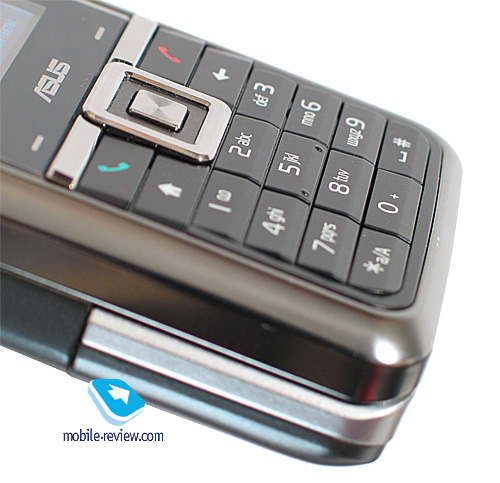 ����� GSM/UMTS-��������� Asus M930