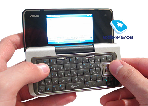 ����� GSM/UMTS-��������� Asus M930