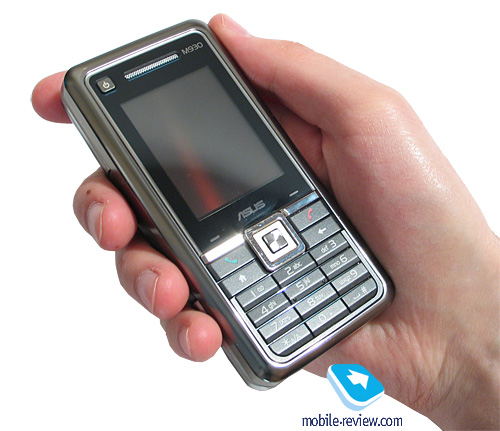 ����� GSM/UMTS-��������� Asus M930