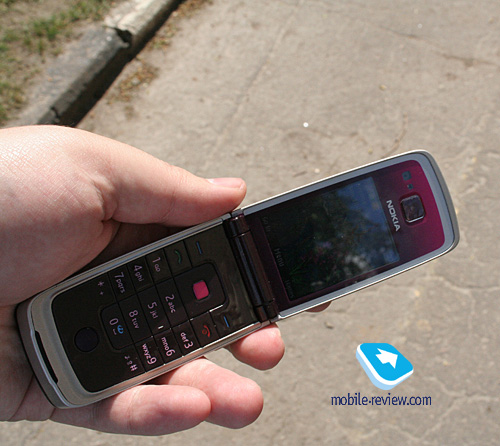 ����� GSM/UMTS-�������� Nokia 6600 Fold