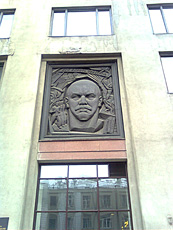 ����� GSM-�������� Nokia 5220 XpressMusic