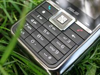 ����� ���������� �������� Asus M930