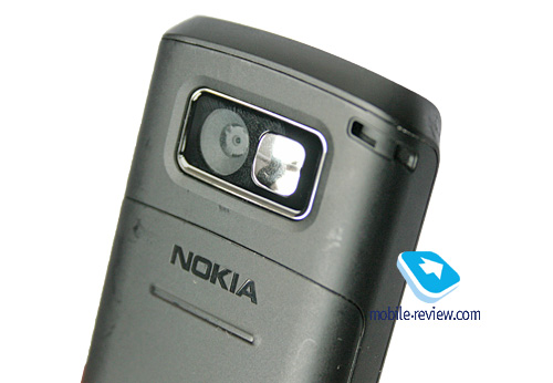 ����� GSM-�������� Nokia 1680 Classic
