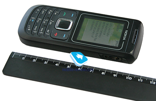 ����� GSM-�������� Nokia 1680 Classic